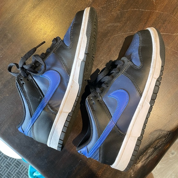 Women’s Nike dunks - Picture 4 of 8